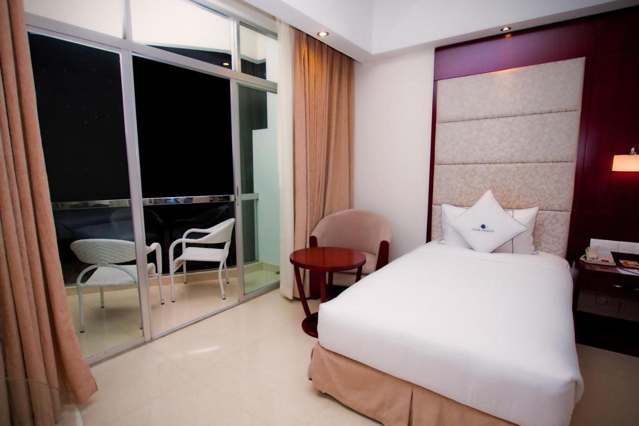 Ocean Paradise Hotel And Resort Cox's Bazar Bagian luar foto